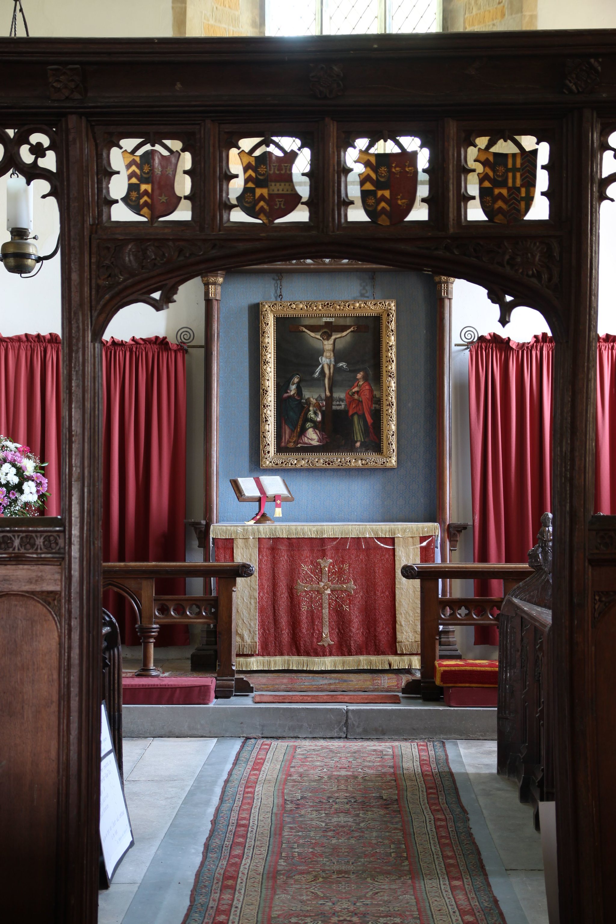 Allan Barton - altar w screen.jpg