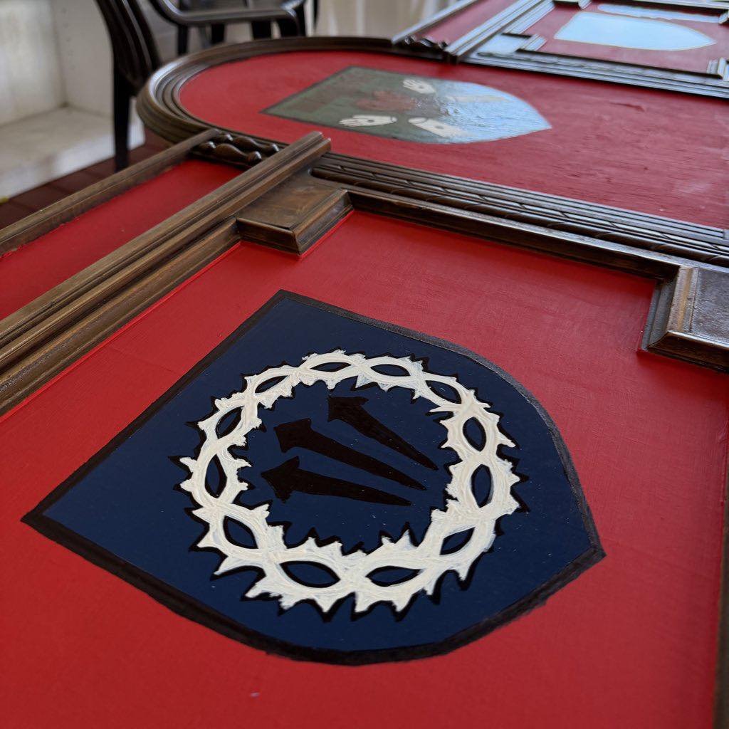 _resources/Headboard Reredos Arts & Crafts/9fcf38d62269dd2286eec41eb0a7bb53_MD5.jpg