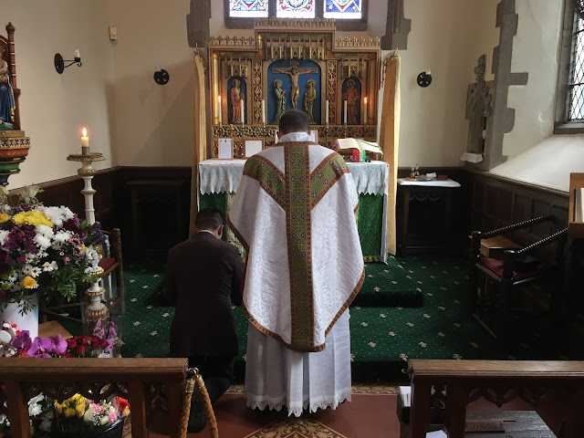 _resources/Our Lady of Walsingham Shrine The Slipper Chapel at England's Nazareth ~ Liturgical Arts Journal/9df8ca8965c3b8ea3151620234675172_MD5.jpg